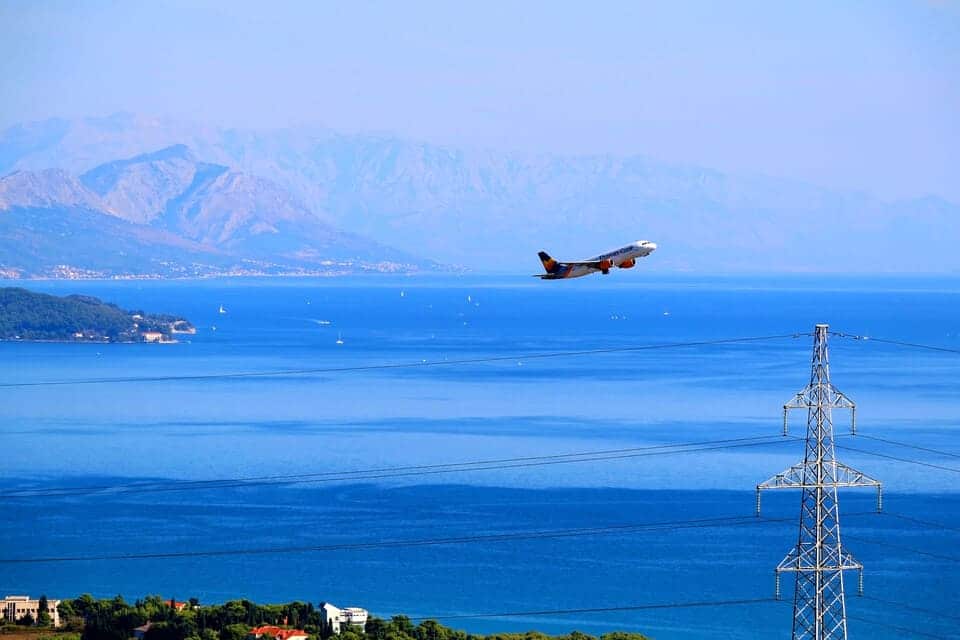 dubrovnik to split airport transfer ()
