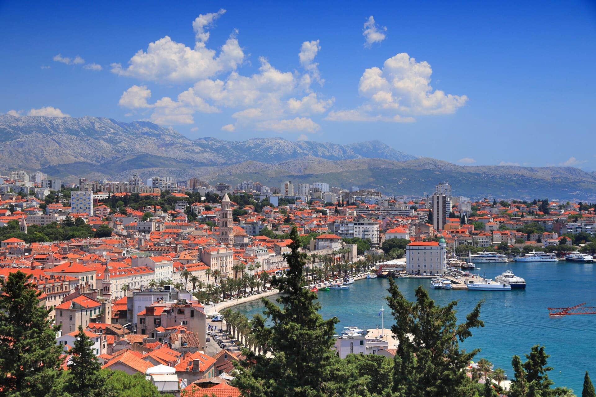 split city ()